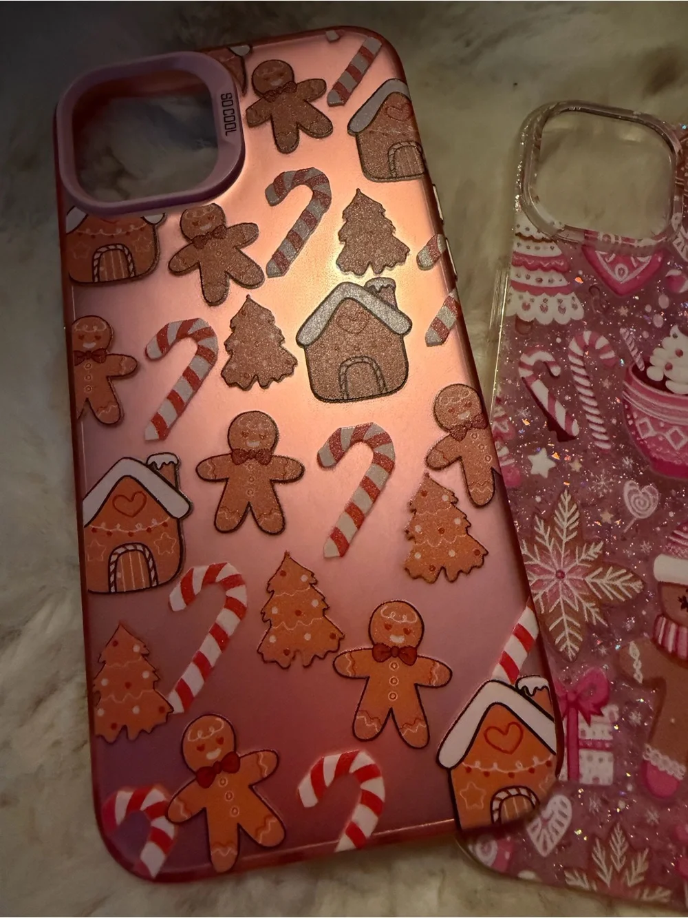SHEIN Pink Holiday Gingerbread & Reindeer iPhone 15 plus  Case Trio - Picture 2 of 4